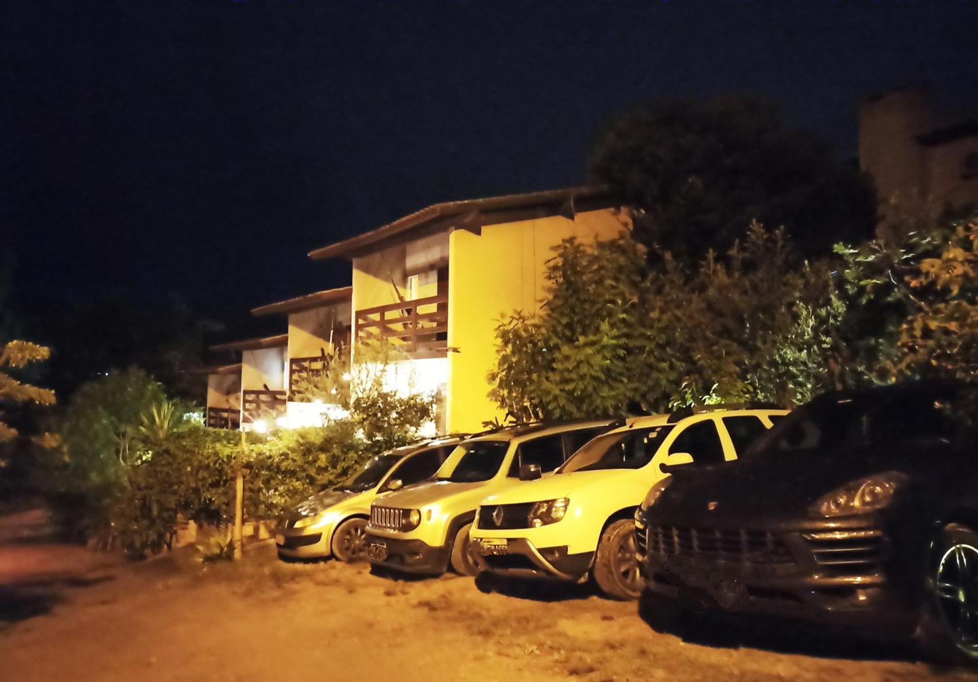 Casa Dos Ventos Hospedagem Praia Do Rosa Luaran gambar
